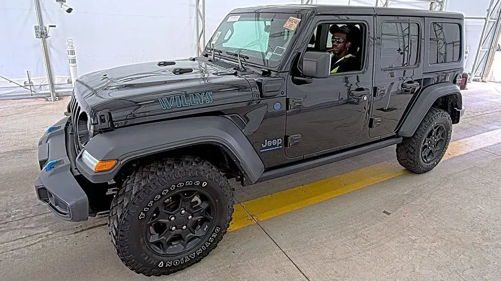 Jeep Wrangler 2023 4x4 Willys 4xe 4p SUV