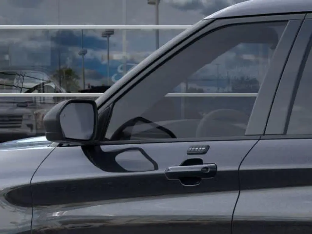 Ford Explorer 2026 AWD Active 4p SUV