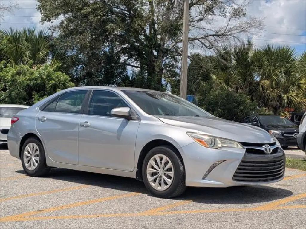 Toyota Camry 2015 LE 4p Sedan