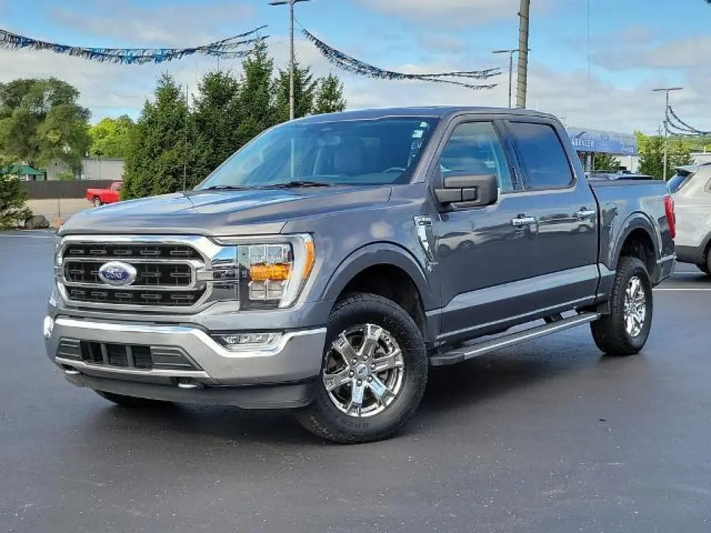 Ford F-150 2021 4x4 XLT 4p SuperCrew 5.5 pies CB