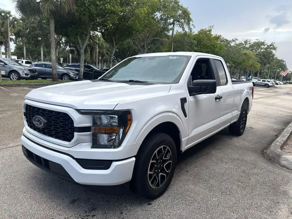 Ford F-150 2023 4x2 XL 4p SuperCab 6.5 ft. SB