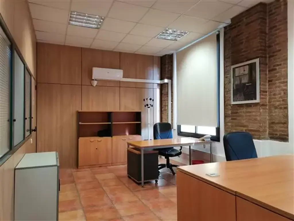 Furnished office Cornellà