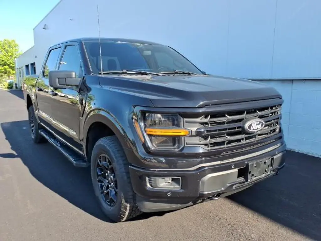 Ford F-150 2024 4x4 XLT 4p SuperCrew 5.5 ft. SB