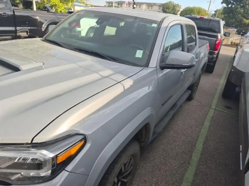 Toyota Tacoma 2021 4x4 TRD Sport 4p Doble Cabina 5.0 ft CB 6M