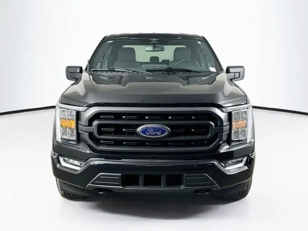 Ford F-150 2023 4x4 Platinum 4dr SuperCrew 5.5 ft. SB