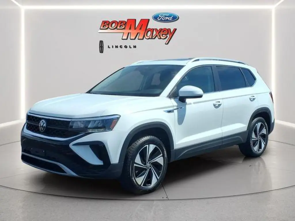 Volkswagen Taos 2024 AWD SE 4Motion 4p SUV