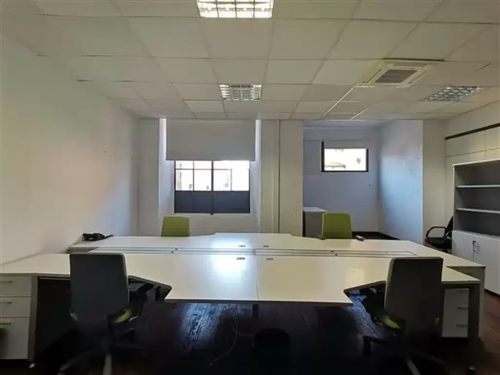 Oficina equipada Ceneco