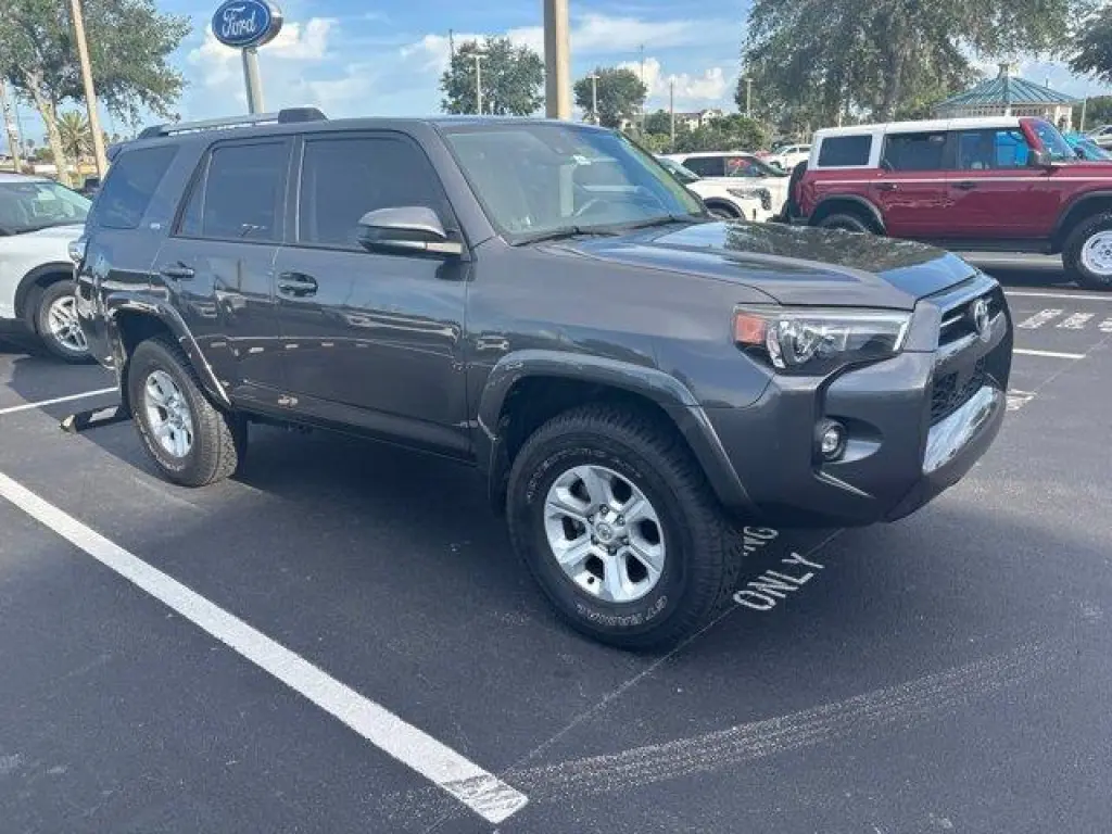 Toyota 4Runner 2022 4x2 SR5 4p SUV