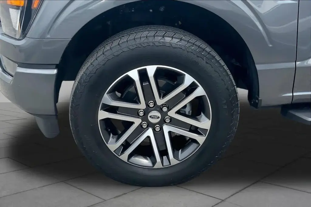 Ford F-150 2023 4x4 XL 4p SuperCab 6.5 pies SB