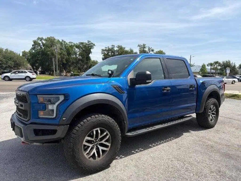 Ford F-150 2018 4x4 Raptor 4dr SuperCrew 5.5 ft. SB