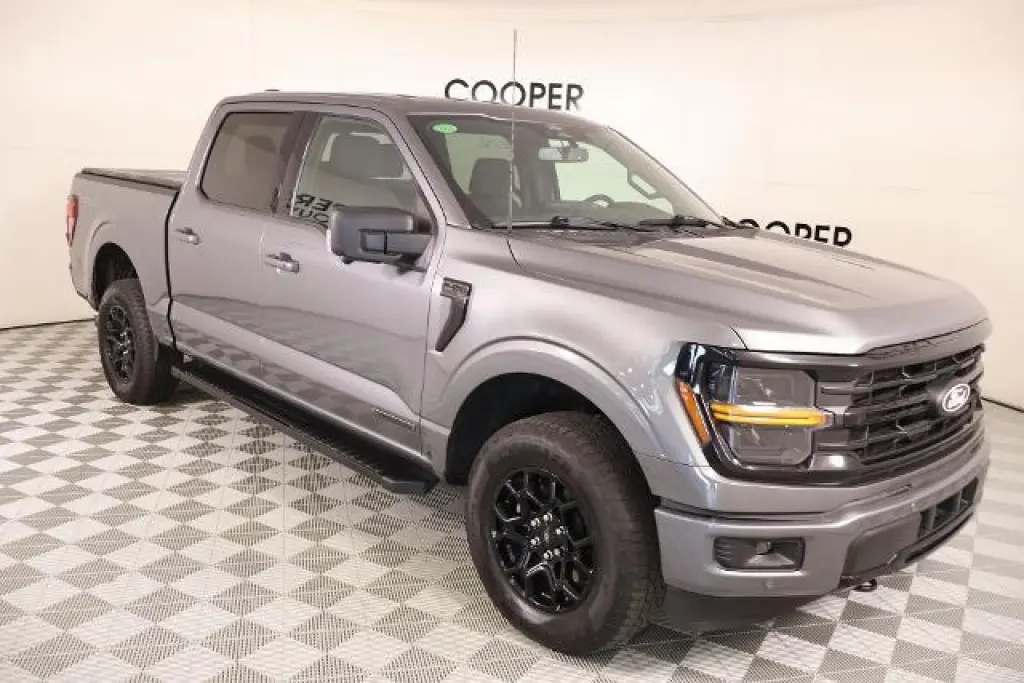 Ford F-150 2024 4x4 XLT 4p SuperCrew 6.5 ft. SB