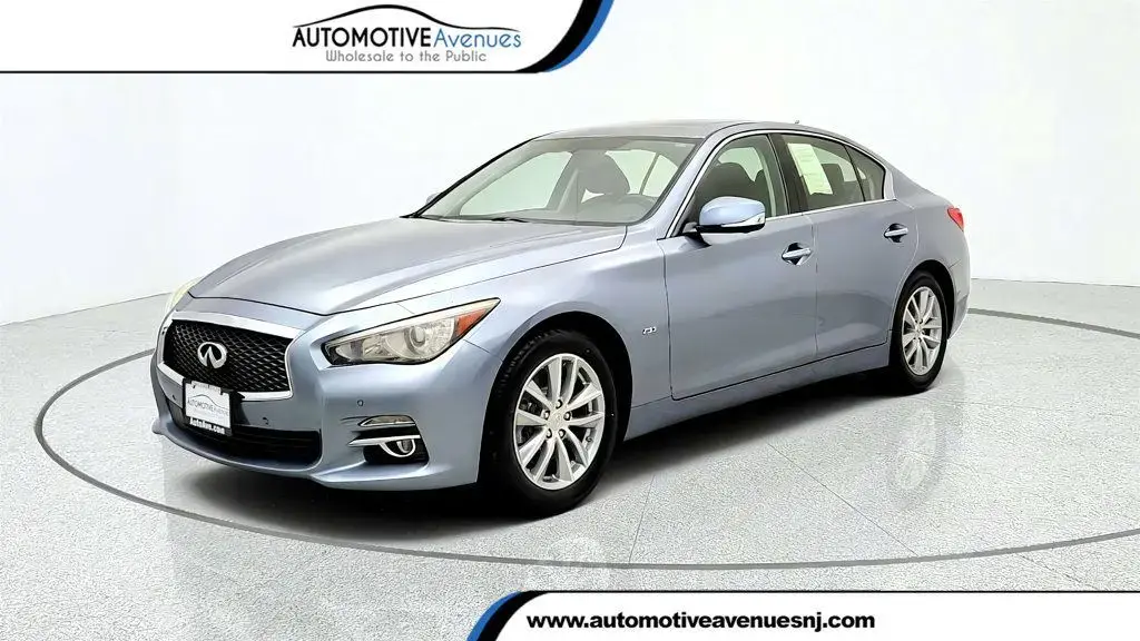 INFINITI Q50 2017 2.0T 4p Sedan