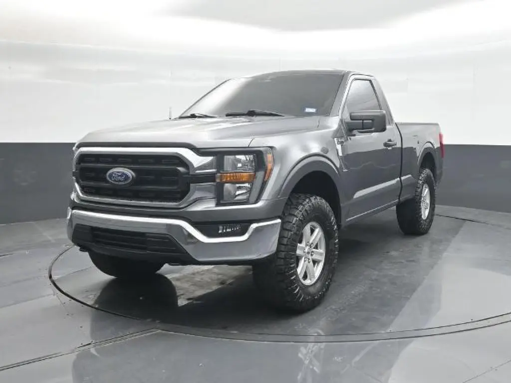 Ford F-150 2023 4x4 XL 2dr Cab Estándar 6.5 pies ST