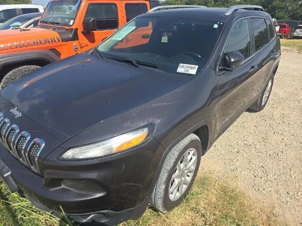 Jeep Cherokee 2017 Latitude SUV 4p