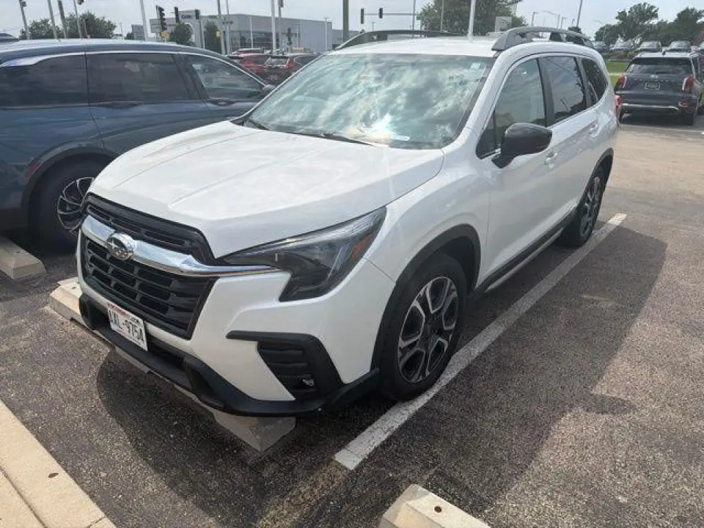 Subaru Ascent 2024 AWD Limited 8-Pasajeros 4p SUV
