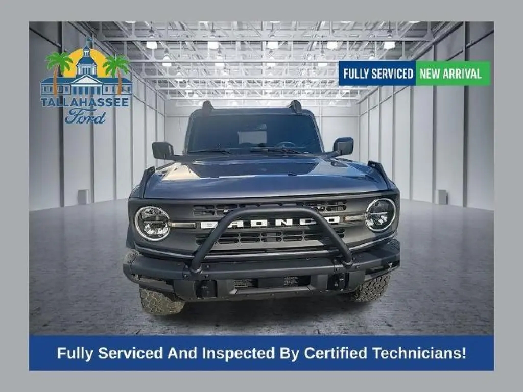 Ford Bronco 2024 4x4 Black Diamond 2 puertas SUV