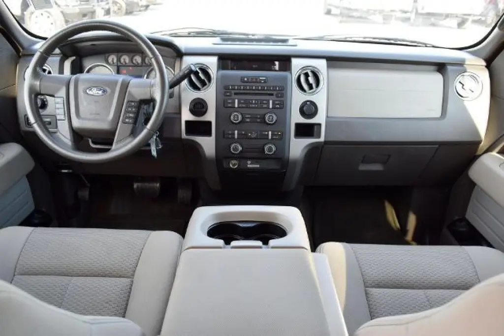 Ford F-150 2009 4x2 XLT 4p SuperCrew Styleside 5.5 ft. SB