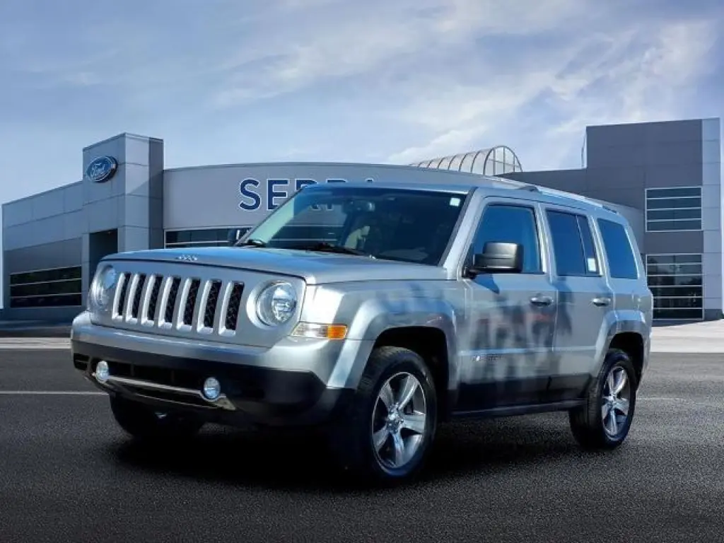 Jeep Patriot 2017 4x4 Latitude 4p SUV