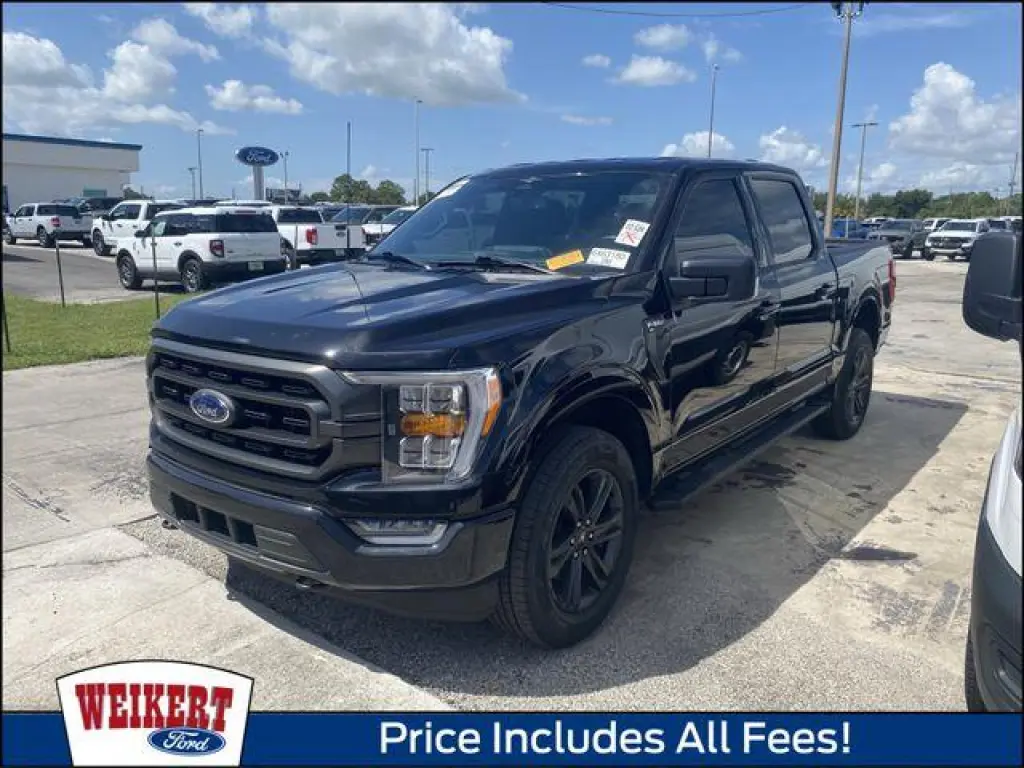 Ford F-150 2023 4x4 XLT 4p SuperCrew 5.5 ft. CB