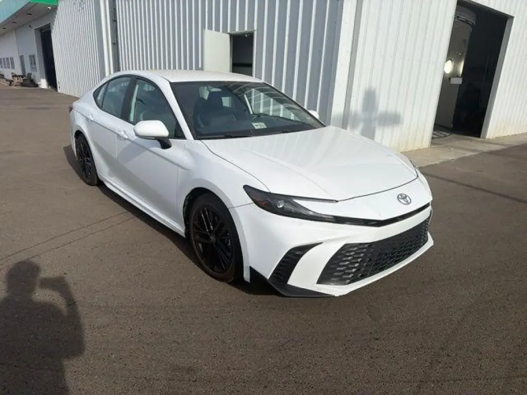 Toyota Camry 2025 SE 4p Sedan