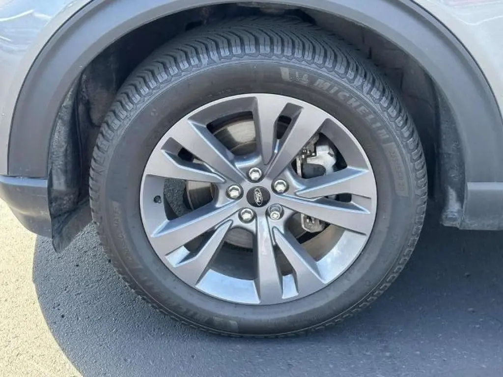 Ford Explorer 2022 4x4 XLT 4p SUV