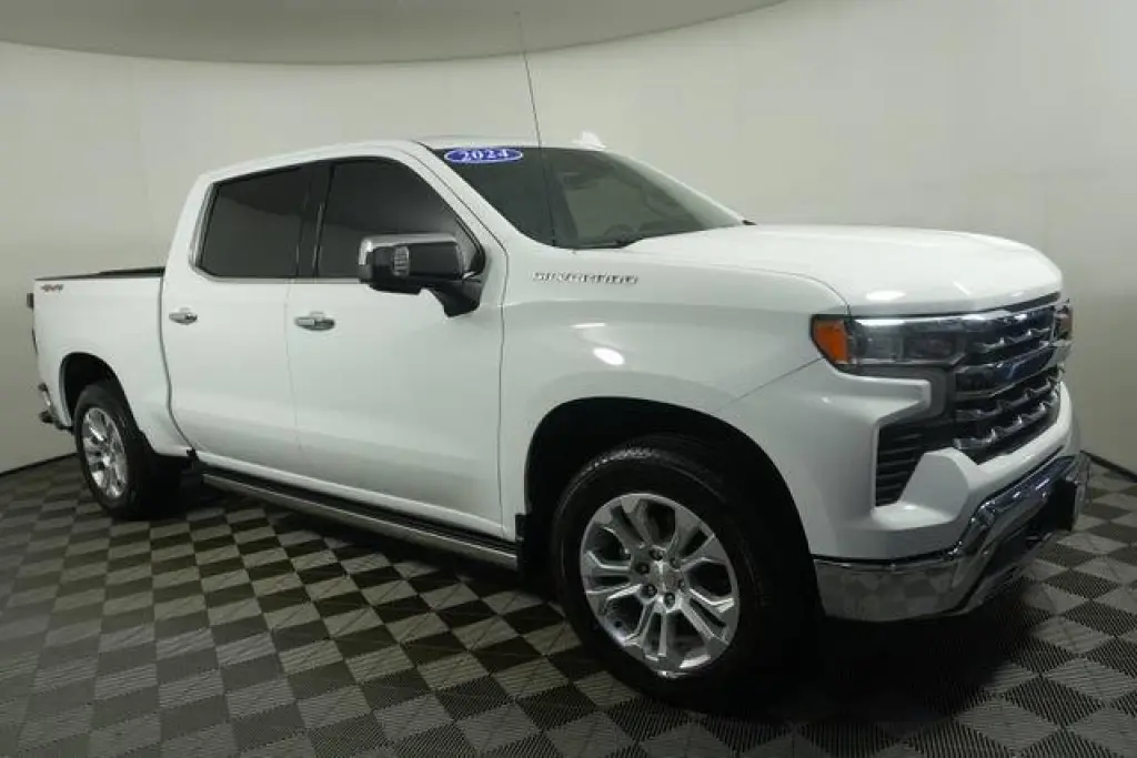 Chevrolet Silverado 1500 2024 4x4 LTZ 4p. Cabina Crew Cab 6,6 ft. SB