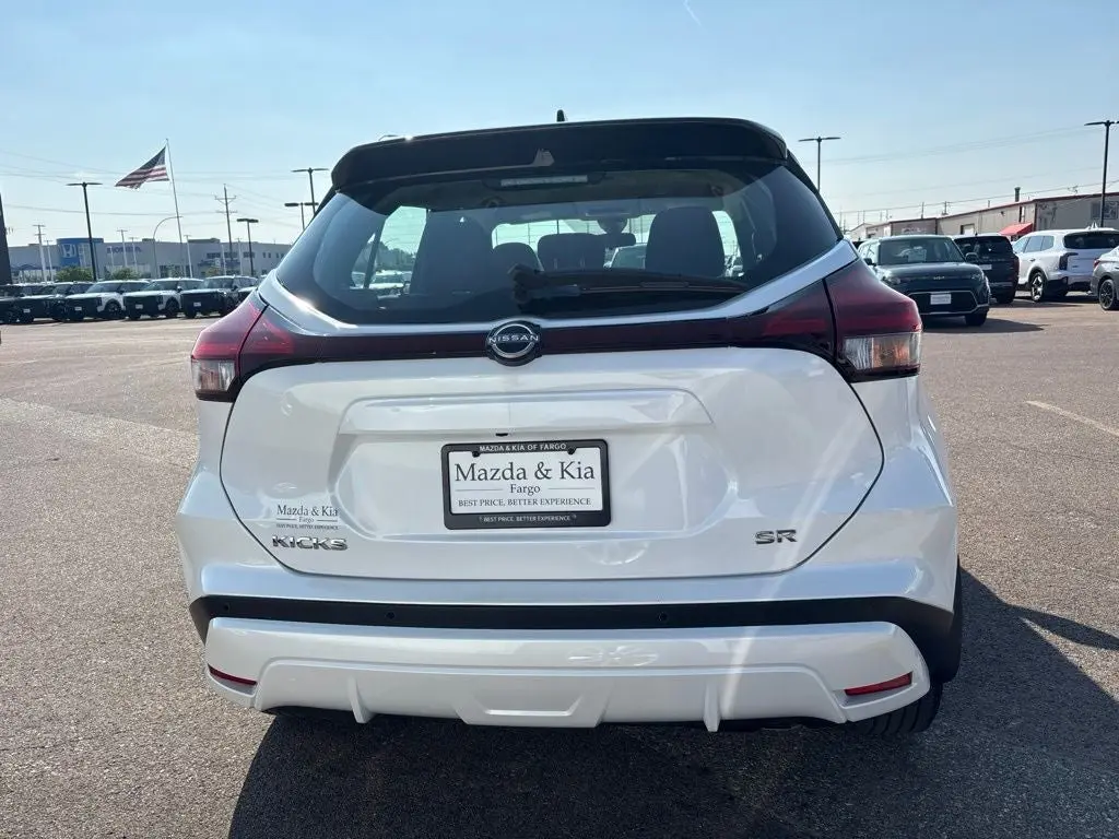 2023 Nissan Kicks