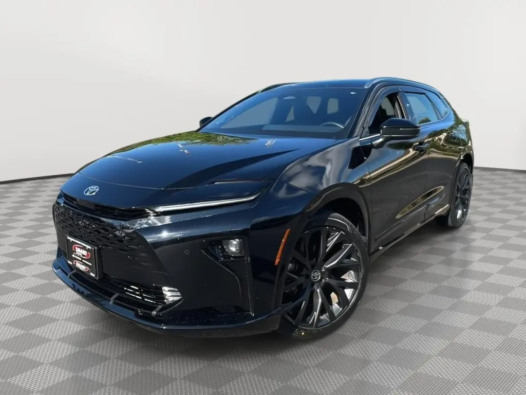 2025 Toyota Crown Signia