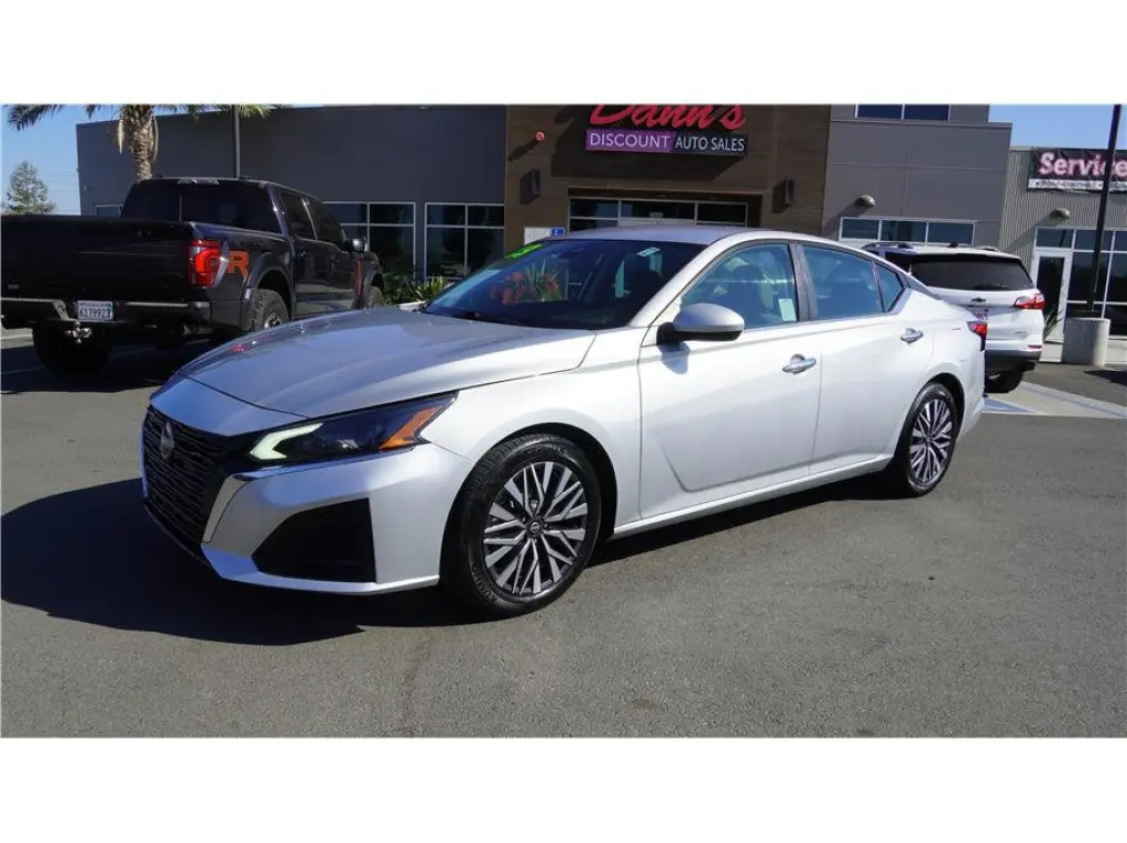 2023 Nissan Altima