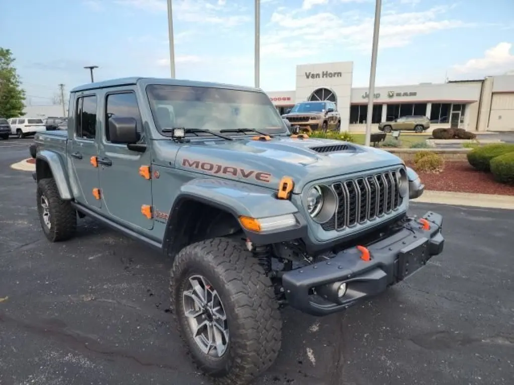 2025 Jeep Gladiator