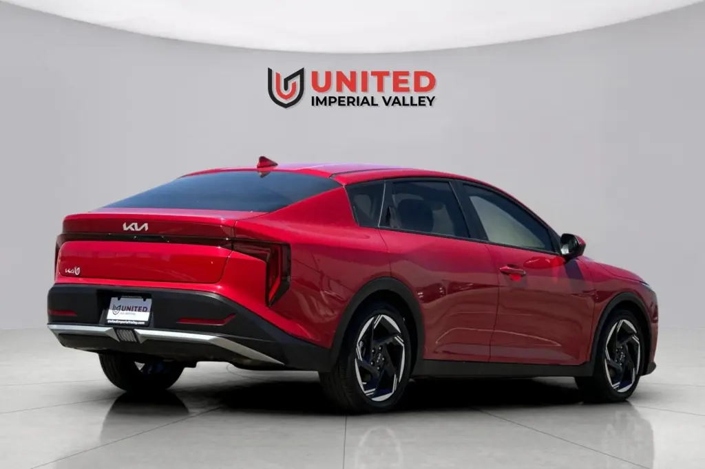 2025 Kia K4