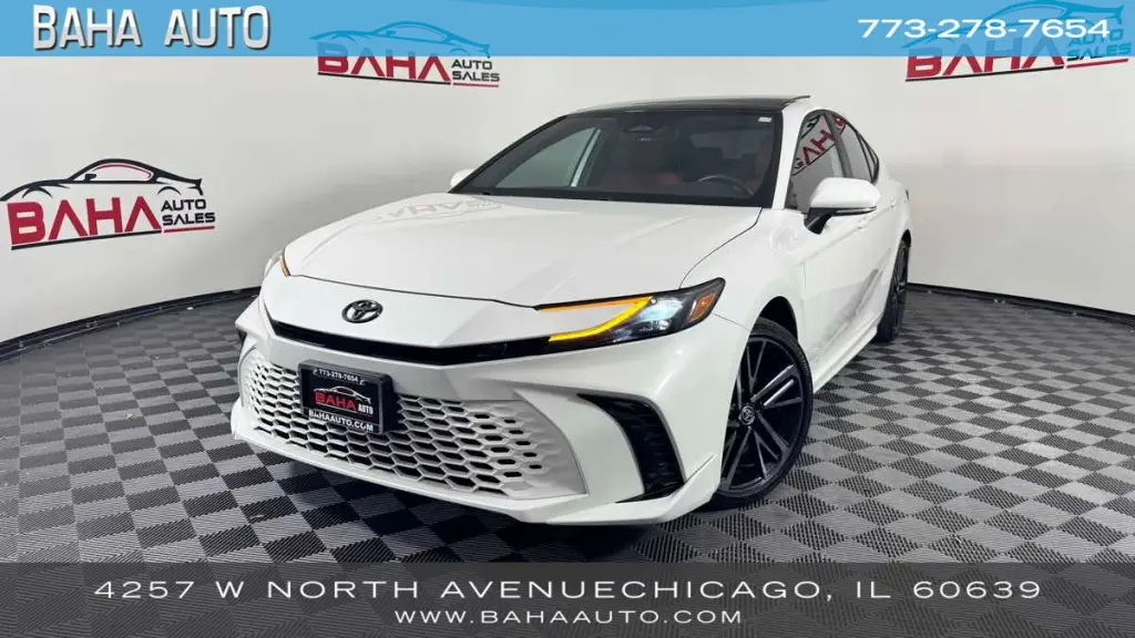 Toyota Camry 2025