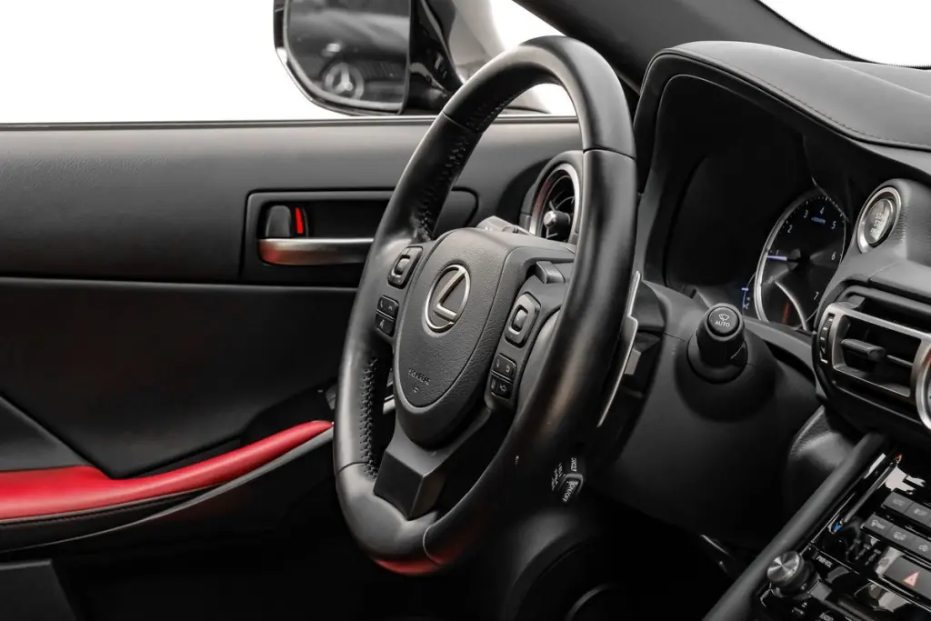 2021 Lexus IS 300