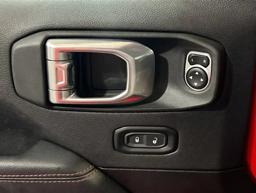 Jeep Gladiator 2023 4x4 Rubicon 4p. Cabina de Tripulante 5.0 ft. CB