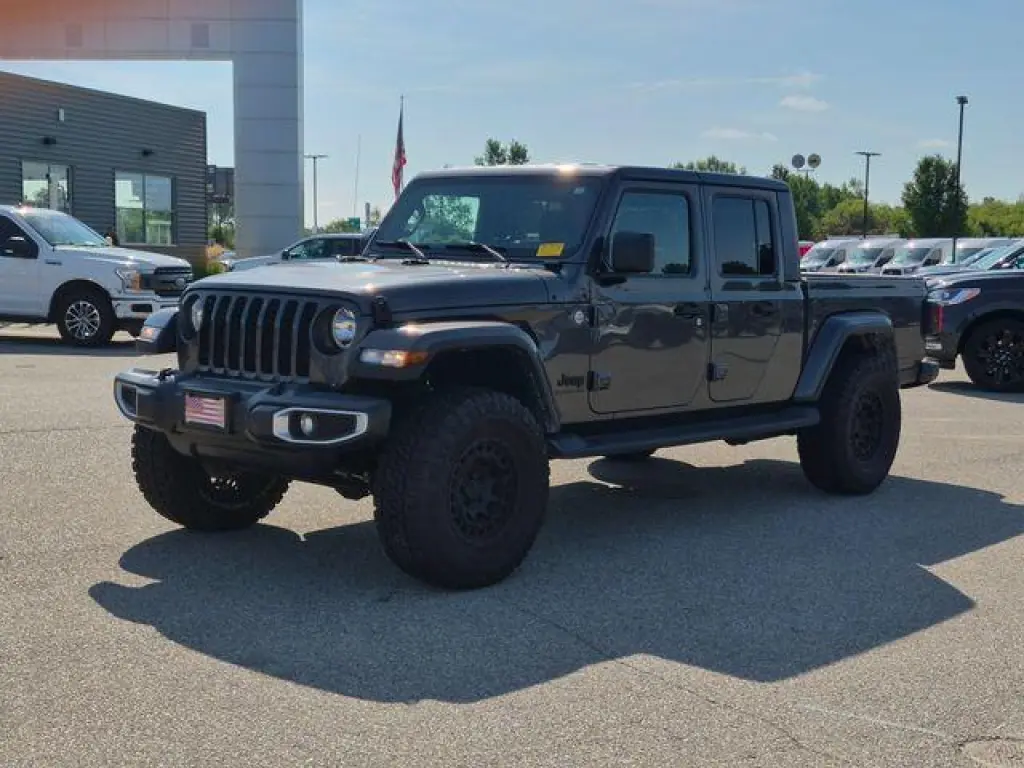 Jeep Gladiator 2021 4x4 Sport 4p Cabillara Tripa 5.0 ft. CA
