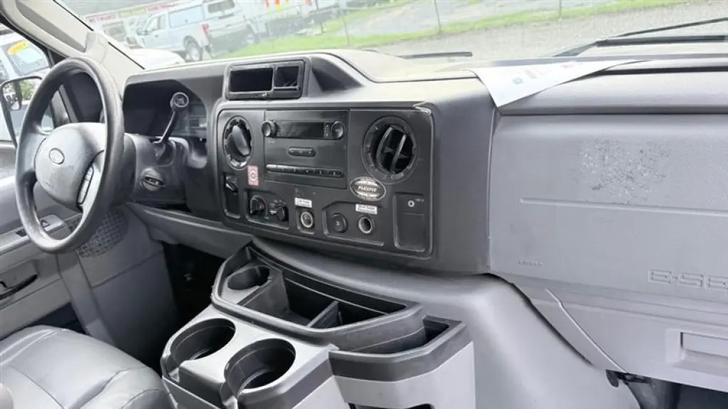 2012 Ford Econoline E-150
