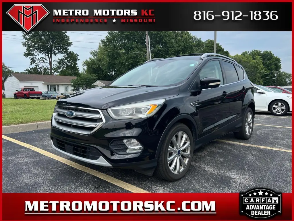2017 Ford Escape Titanium FWD