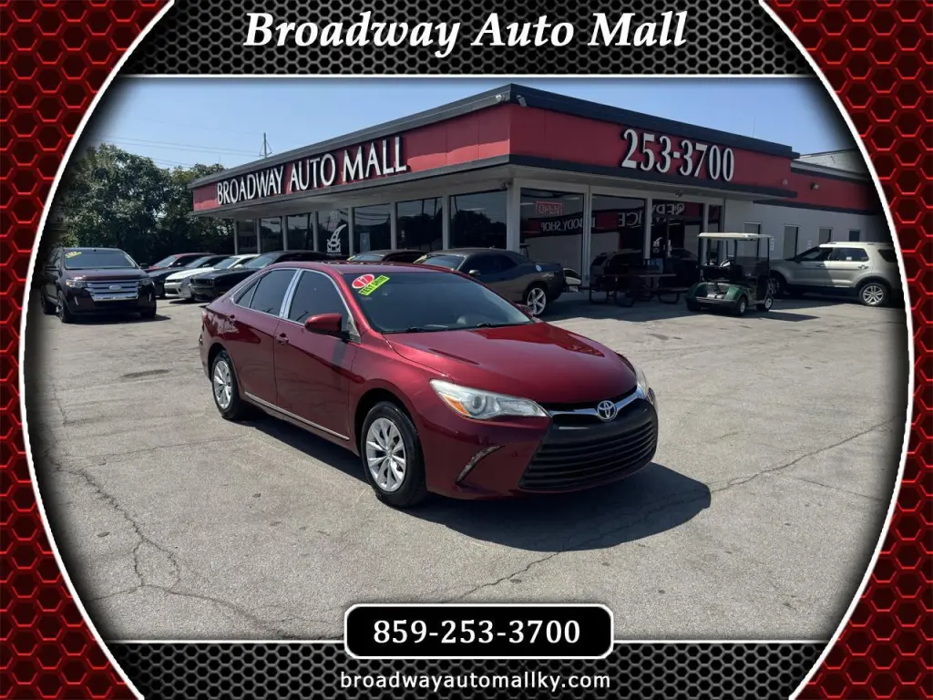 2017 Toyota Camry LE