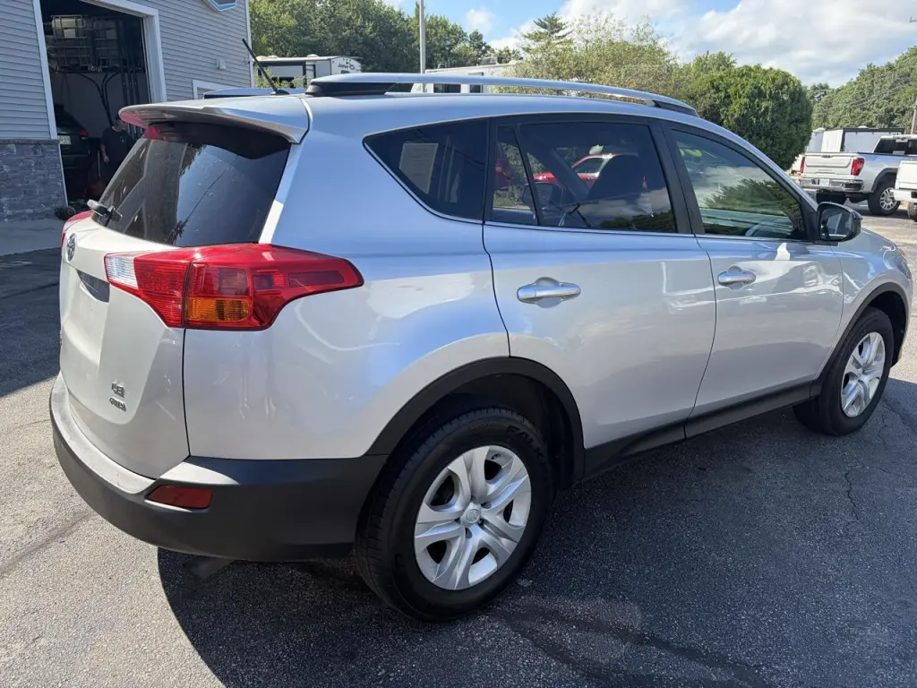 2013 Toyota RAV4 LE AWD