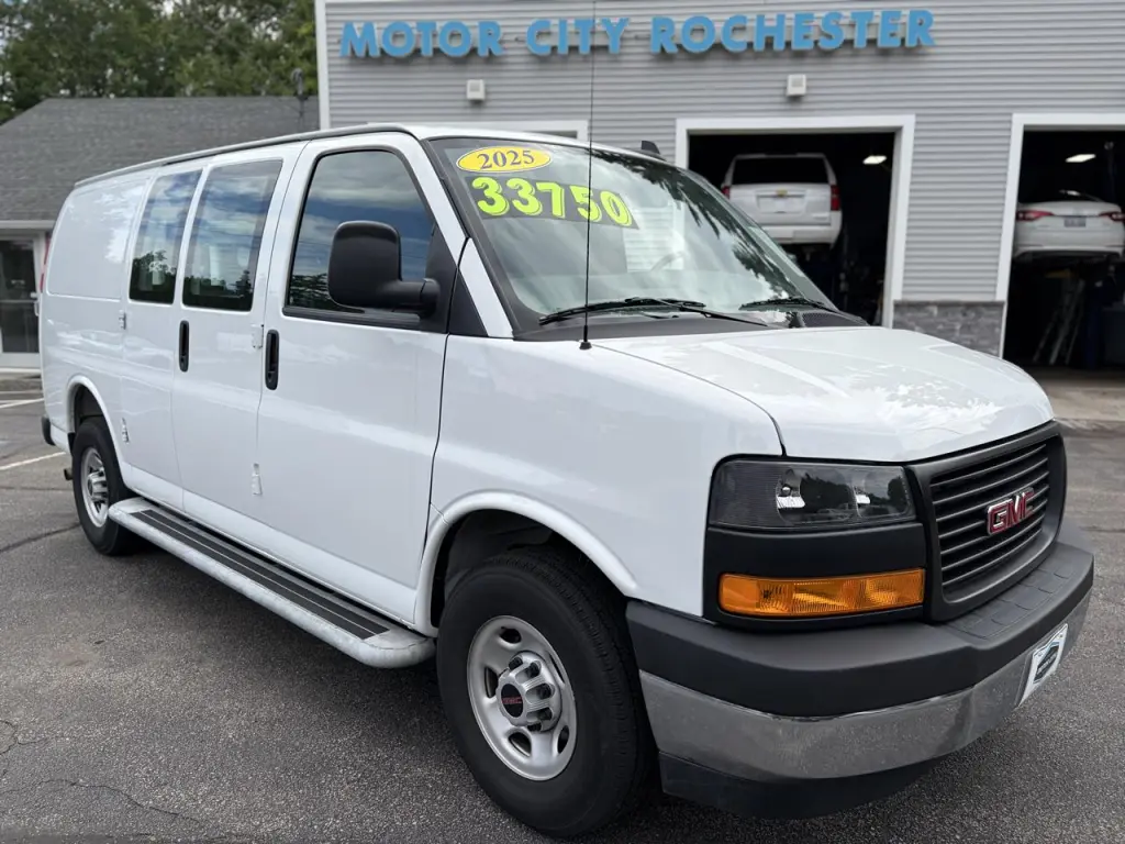 2025 GMC Savana G2500 Cargo