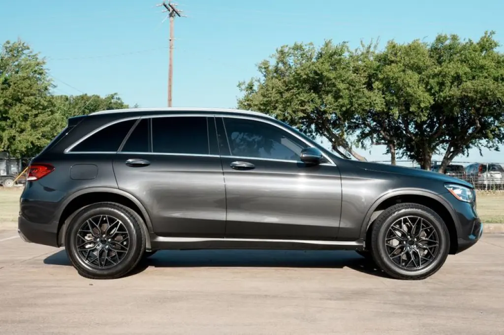 2020 Mercedes-Benz GLC 300 4MATIC