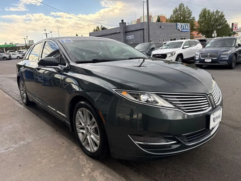 2016 Lincoln MKZ