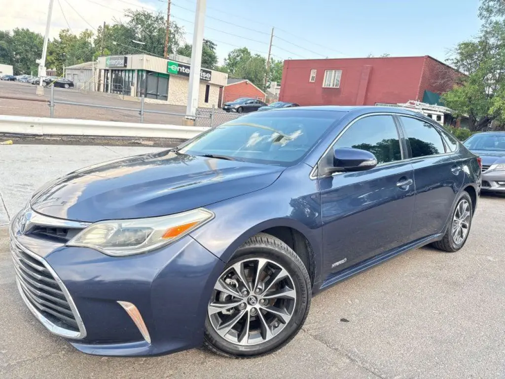 2016 Toyota Avalon Hybrid XLE Premium
