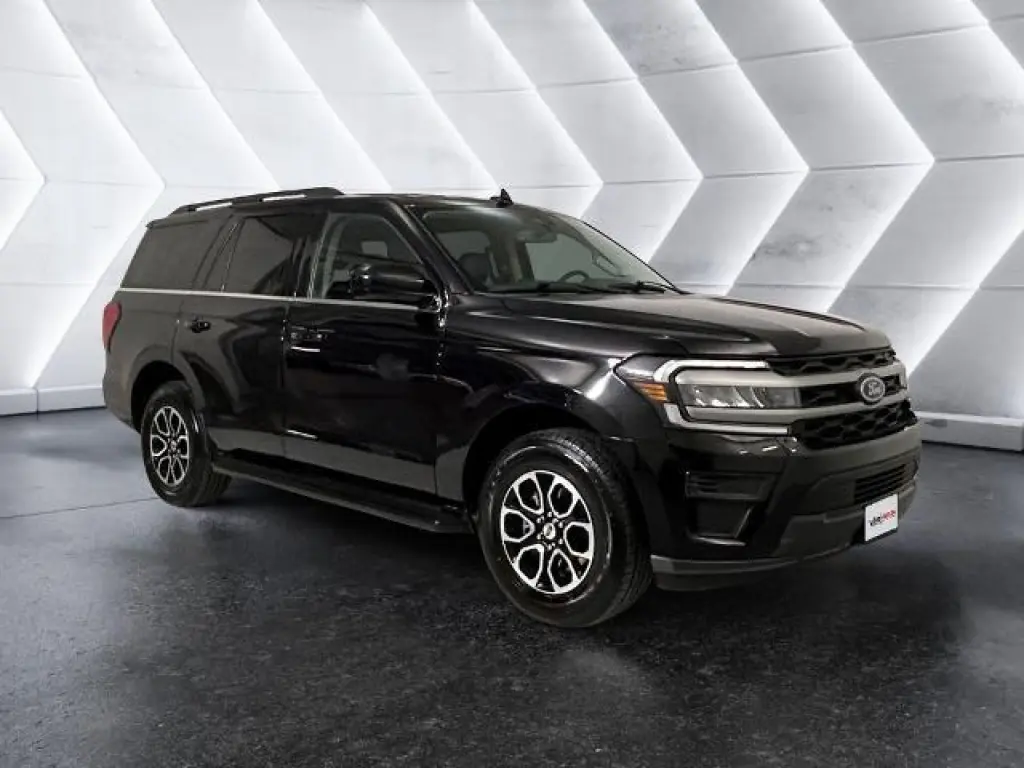 Ford Expedition 2024 4x2 XLT 4dr SUV