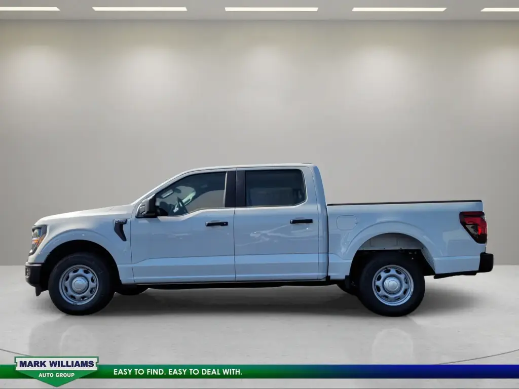 Ford F-150 2025 4x2 XL 4dr SuperCrew 5.5 ft SB