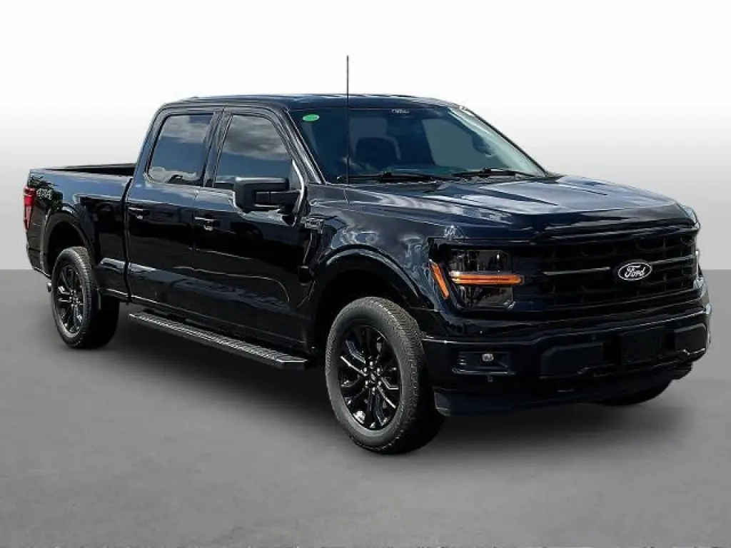 Ford F-150 2024 4x4 XLT 4dr SuperCrew 5.5 ft. SB