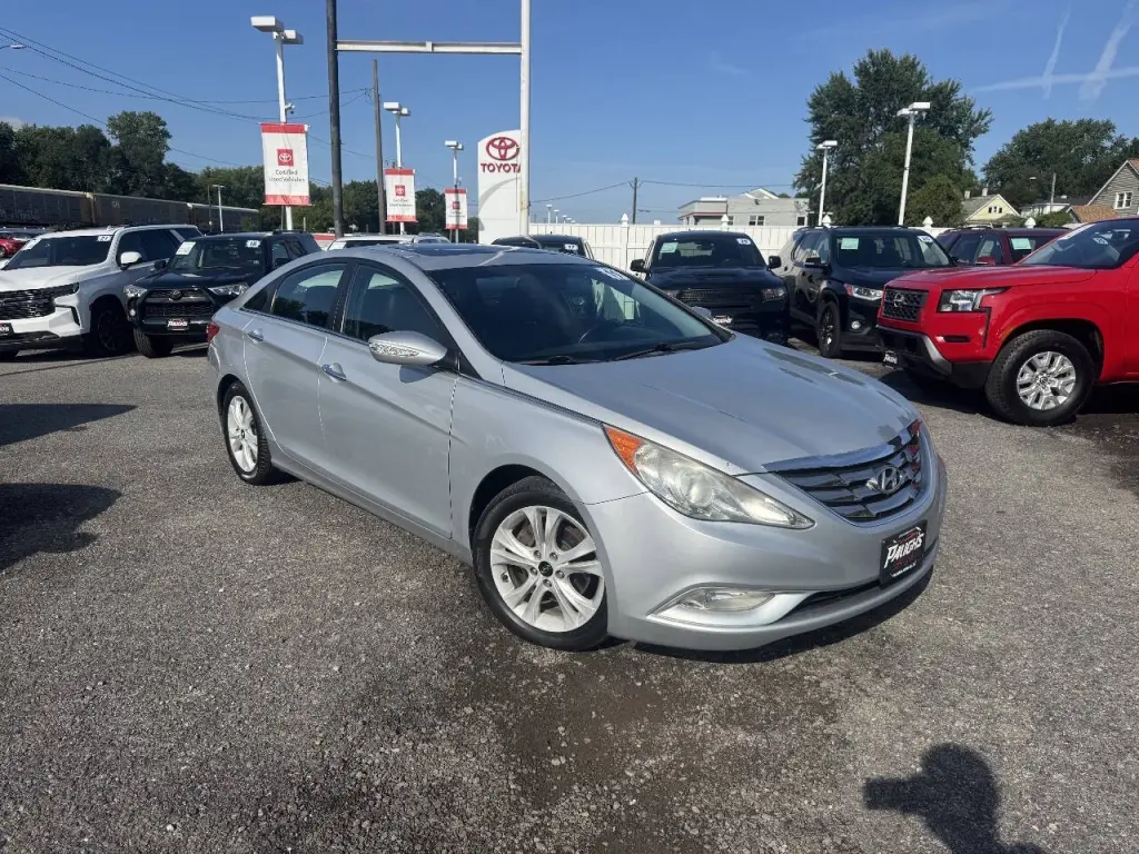 2011 Hyundai SONATA
