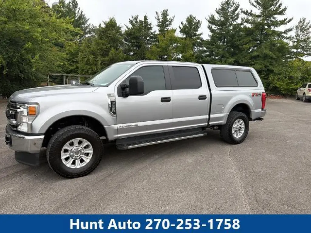 Ford F-350 Super Duty 2021 4x4 XL 4dr Cab de 6.8 pies de largo, suspensión trasera recta Pickup