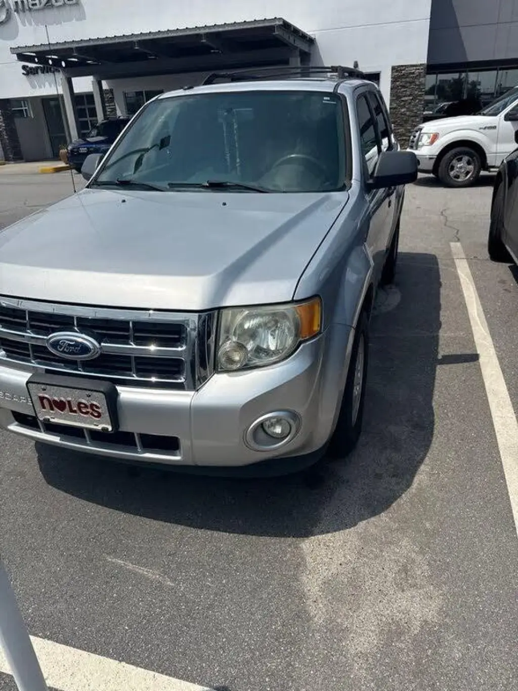 Ford Escape 2011 XLT 4dr SUV