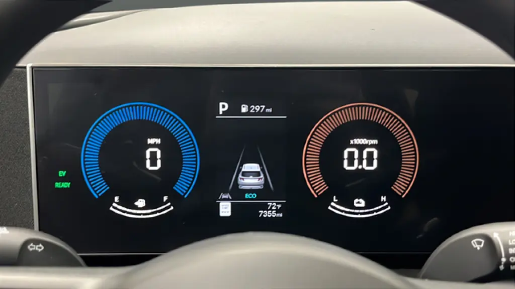 2025 Hyundai Tucson Hybrid